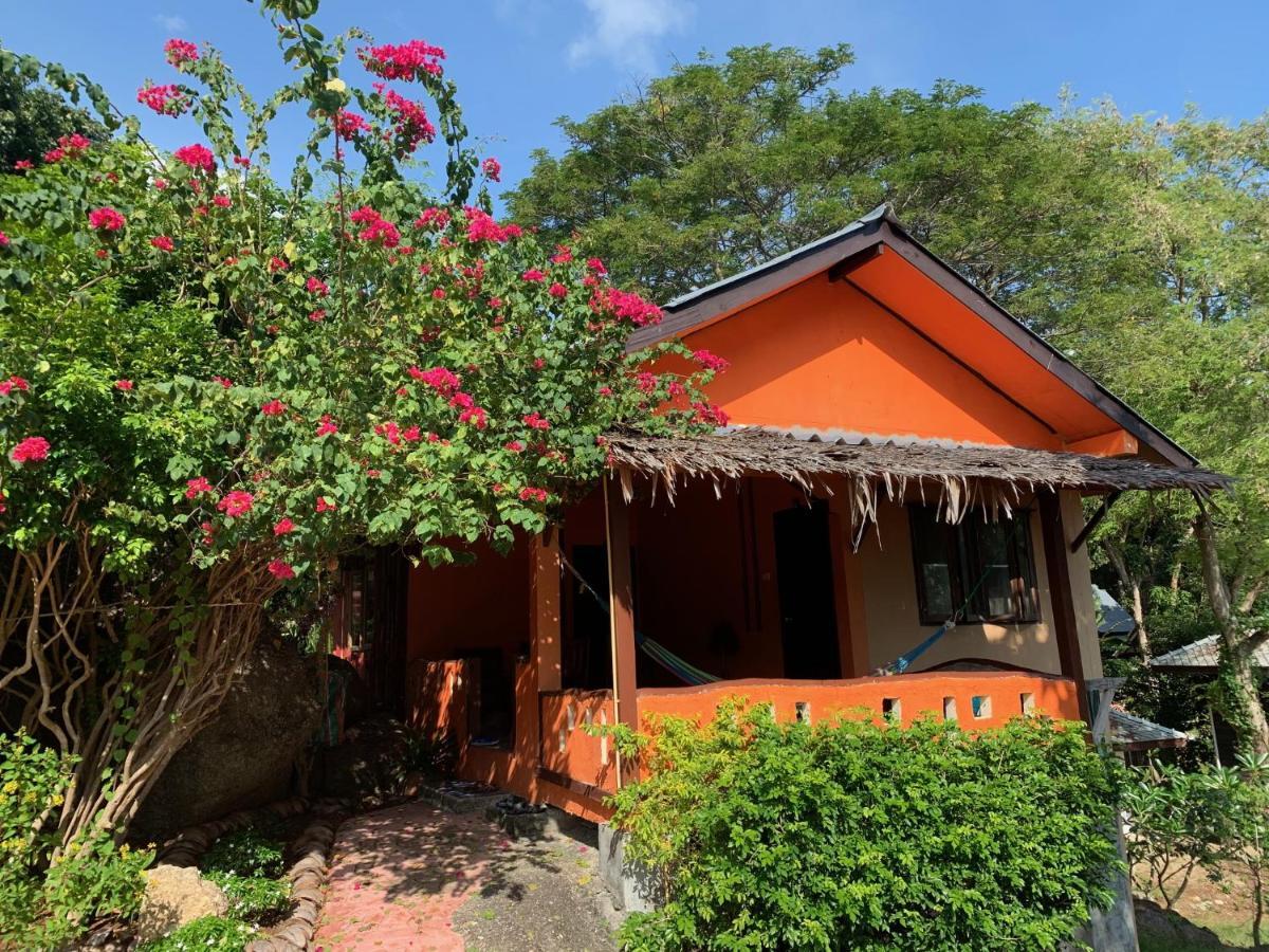 Thongtapan Resort Chaloklum Buitenkant foto