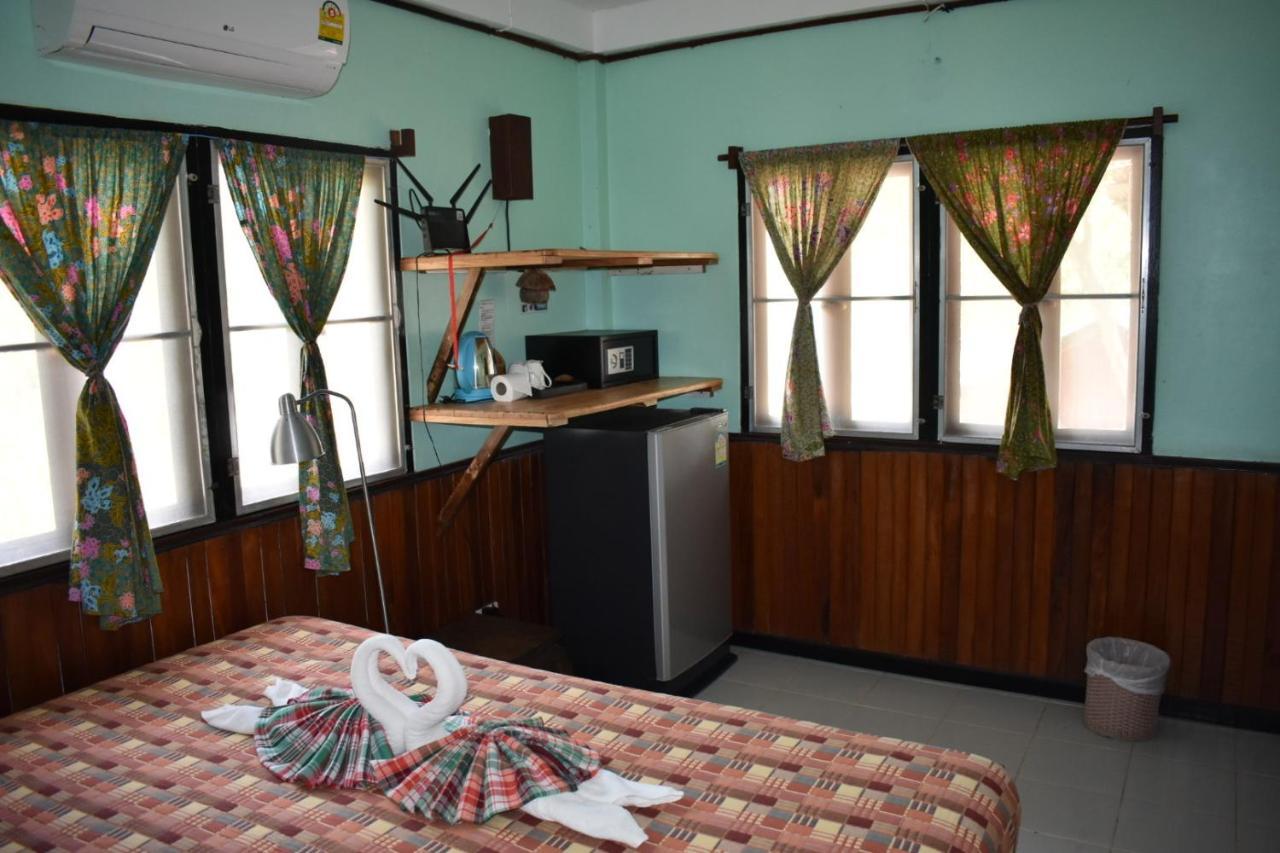 Thongtapan Resort Chaloklum Buitenkant foto