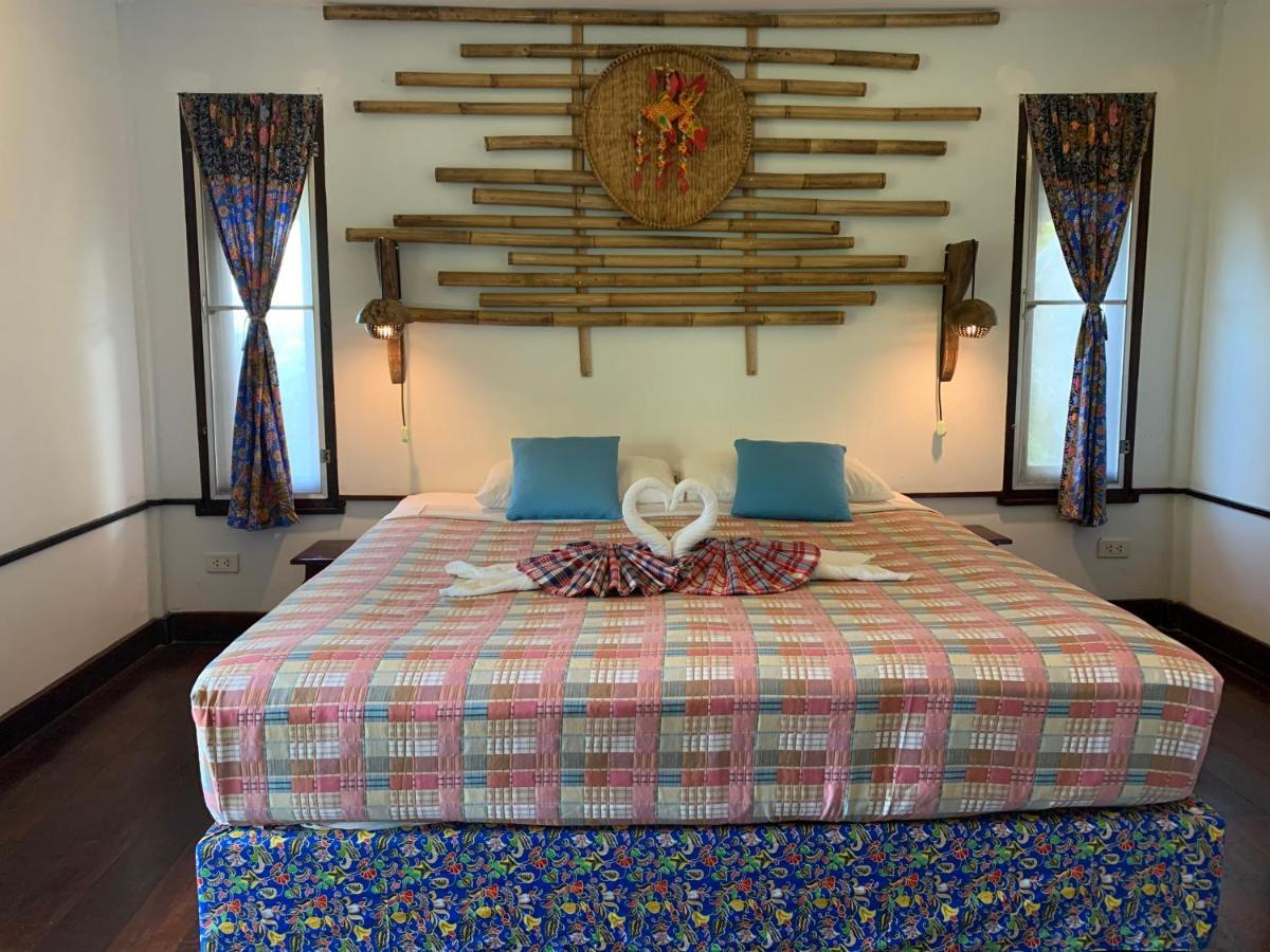 Thongtapan Resort Chaloklum Buitenkant foto